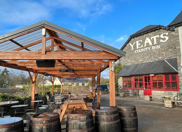 בית מלון כפרי The Yeats County Inn