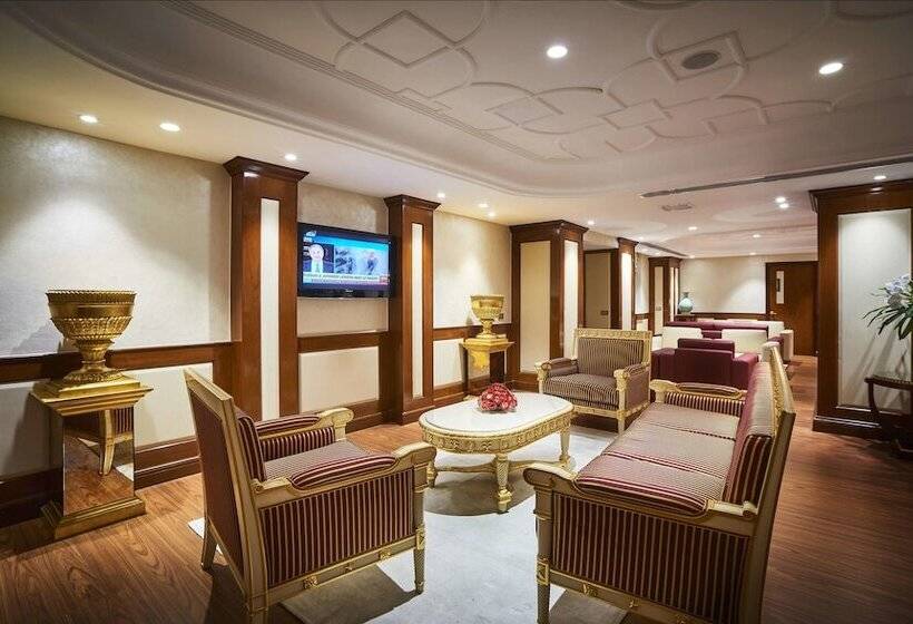 هتل Windsor Plaza