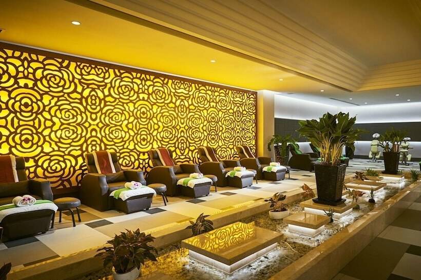 هتل Windsor Plaza