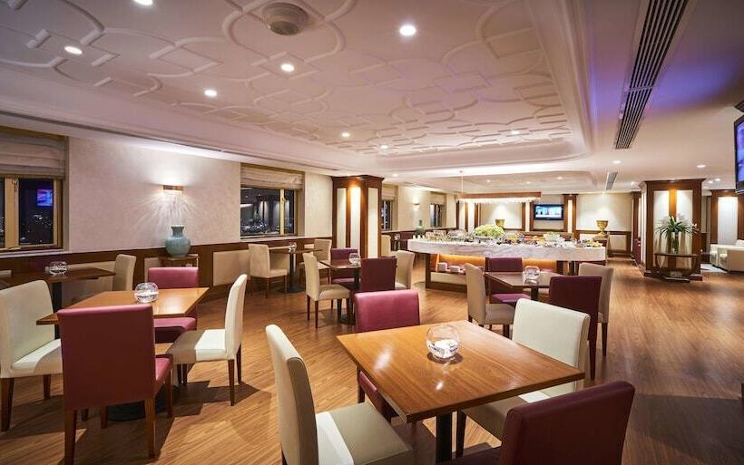 هتل Windsor Plaza