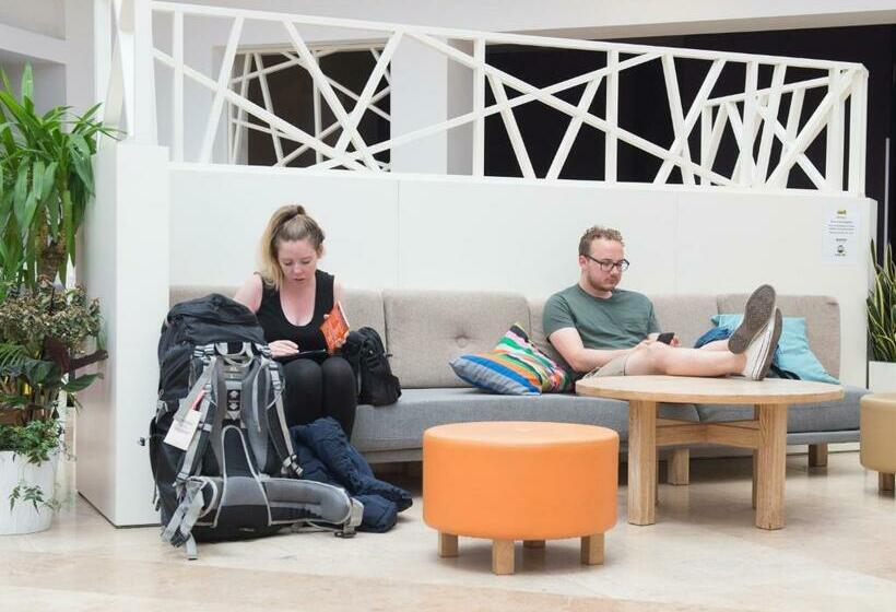ホテル Wombat S City Hostel Budapest
