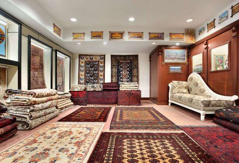 هتل Wyndham Tashkent