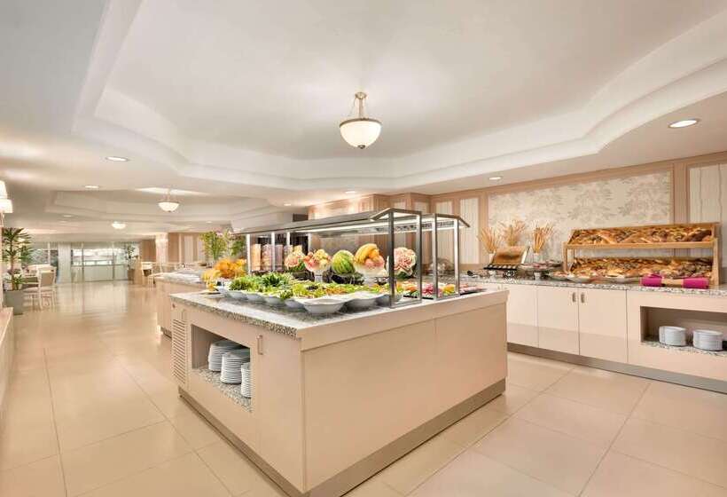 هتل Wyndham Tashkent