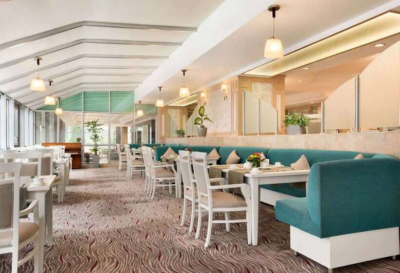 هتل Wyndham Tashkent