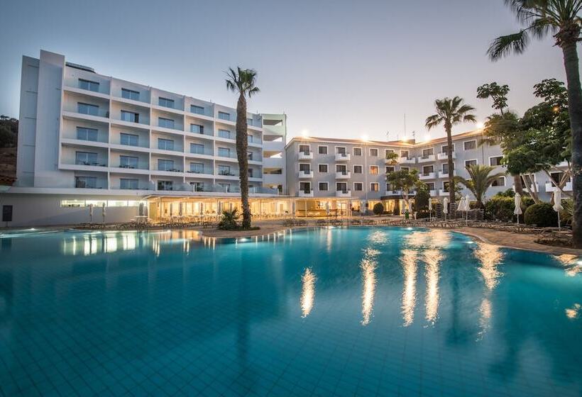 Narcissos Waterpark Resort