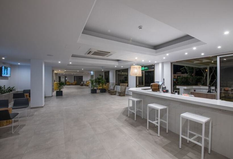 Narcissos Waterpark Resort