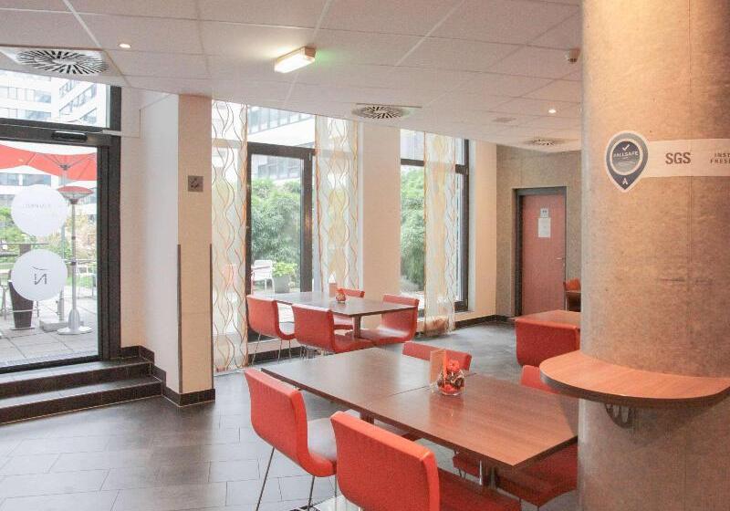 Novotel Suites Wien City Donau