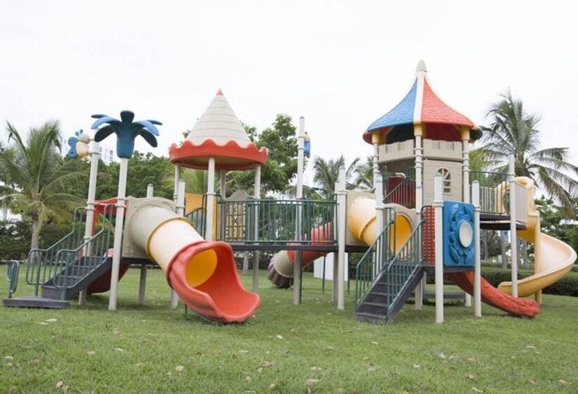 Playa Blanca Beach Resort All Inclusive