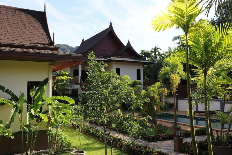 Отель Chanapha Residence