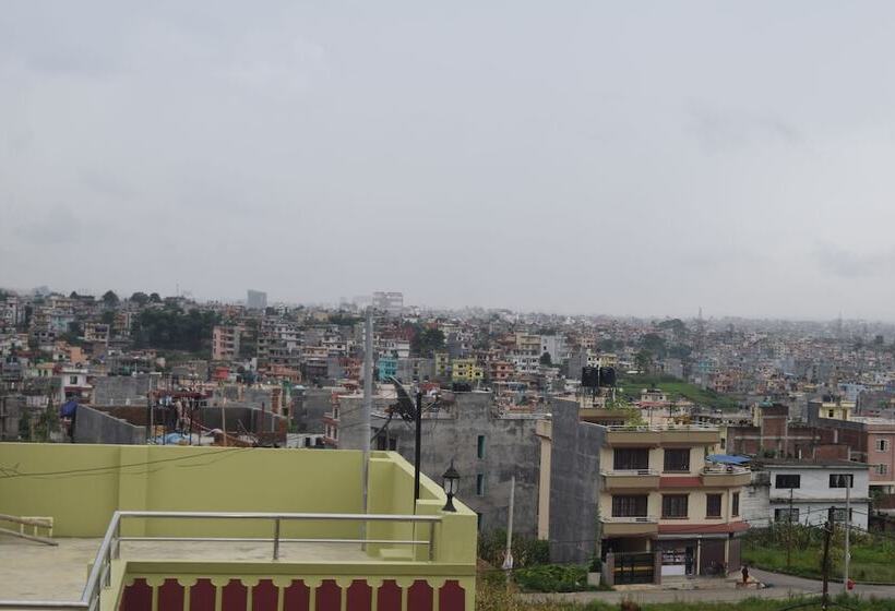 هتل Manaslu Homestay