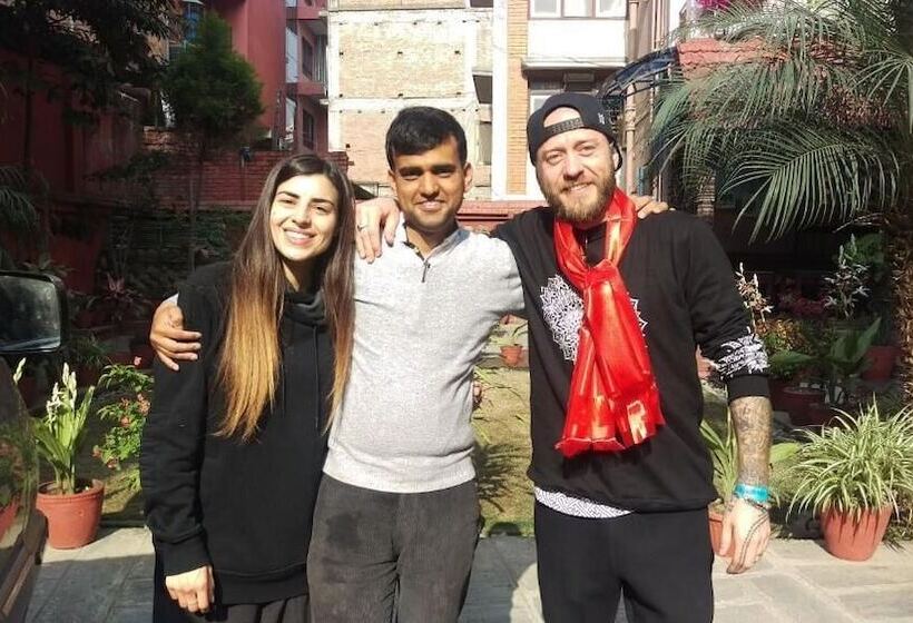 هتل Manaslu Homestay