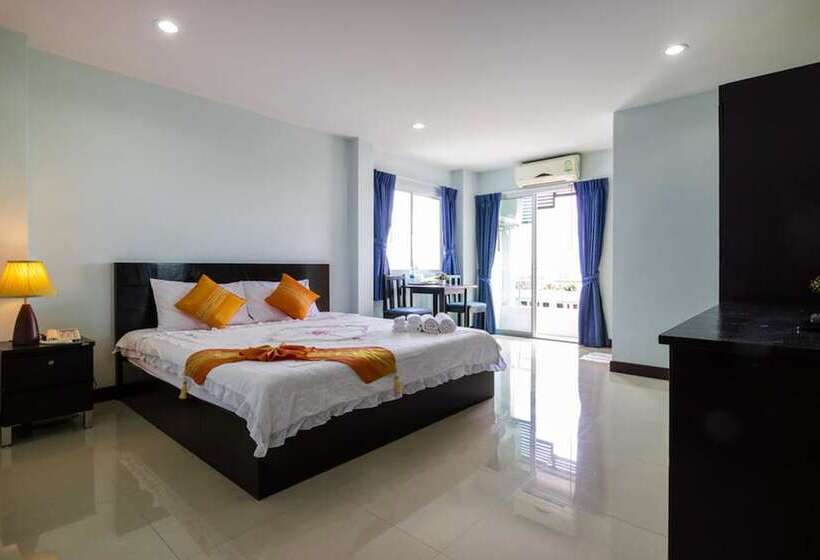 هتل Raya Rawai Place