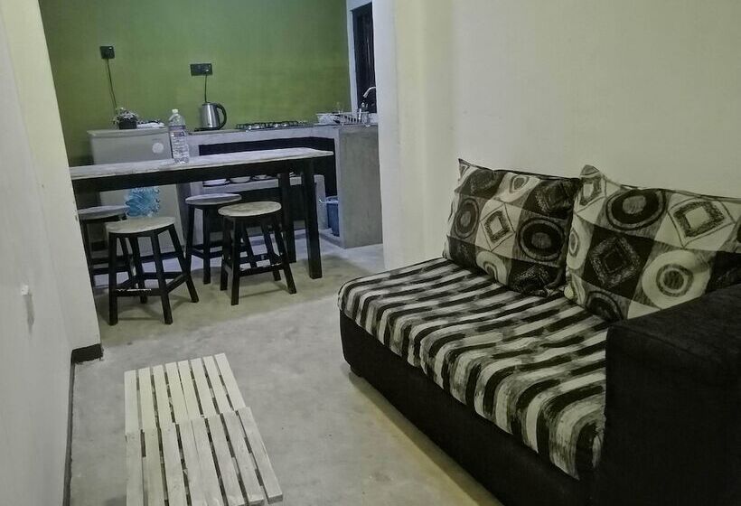 فندق Sithila Villa