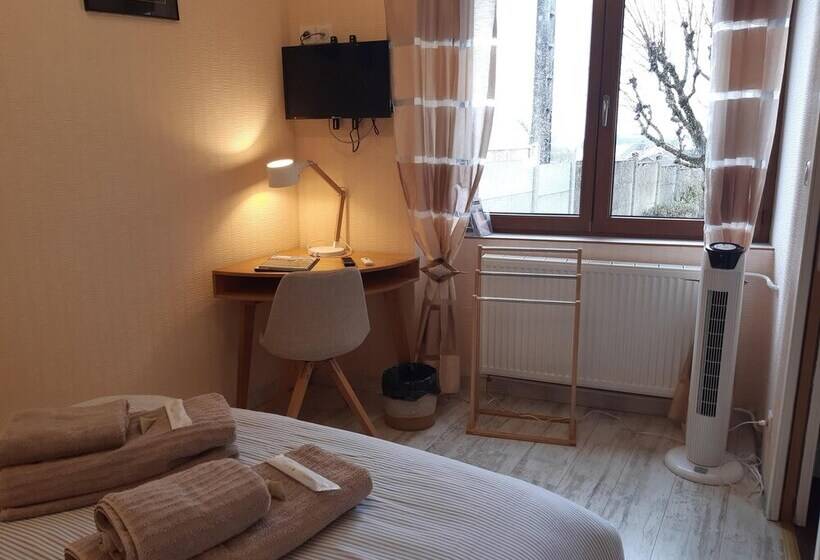 مبيت وإفطار Au Bon Vivant