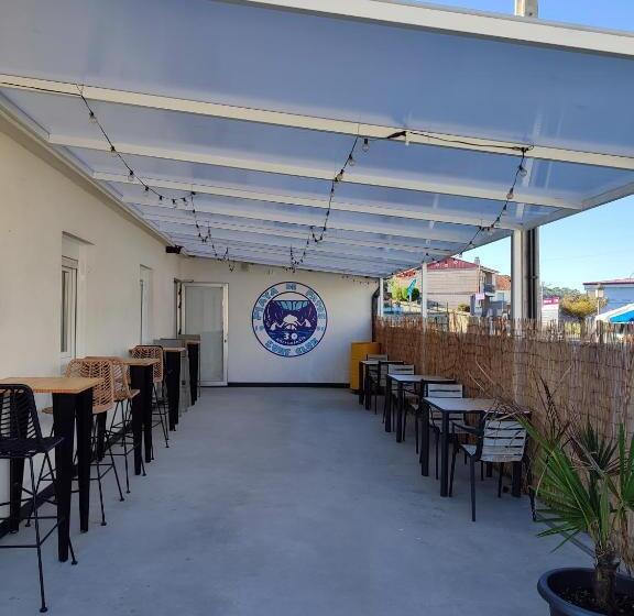 تختخواب و صبحانه Patos Beach House