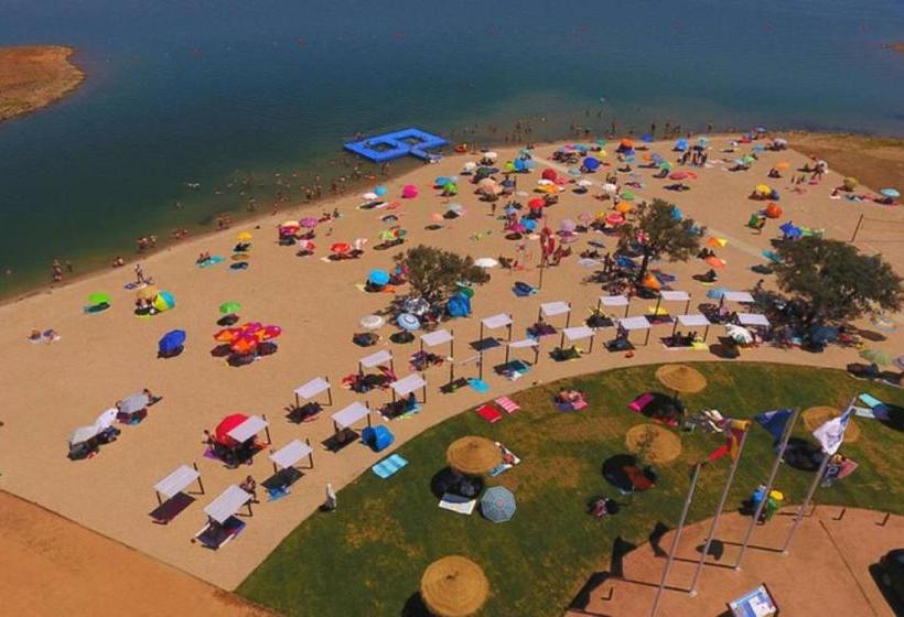 تختخواب و صبحانه Raiz Alentejana