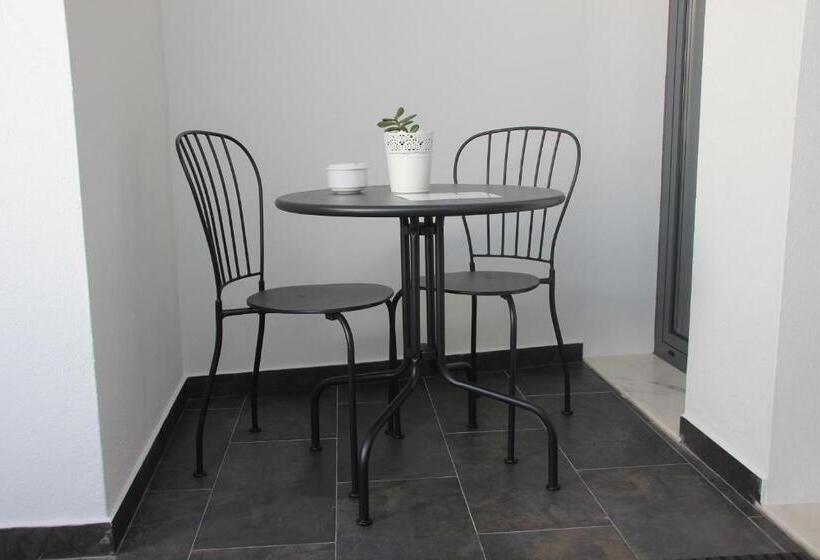 تختخواب و صبحانه Raiz Alentejana