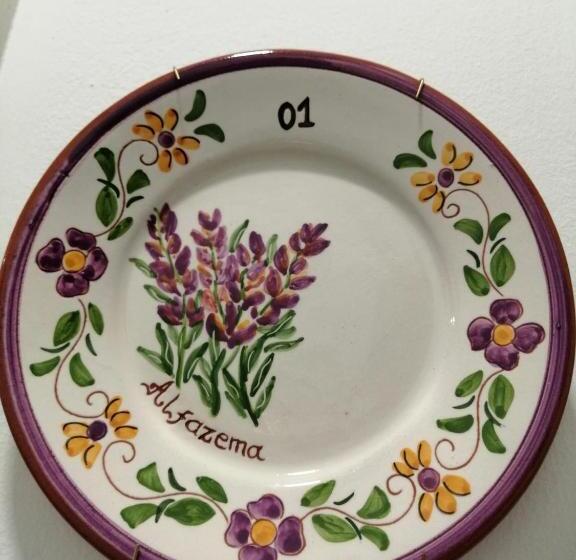 تختخواب و صبحانه Raiz Alentejana