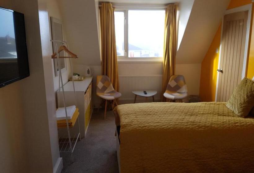 مبيت وإفطار Rosie Flanagan's