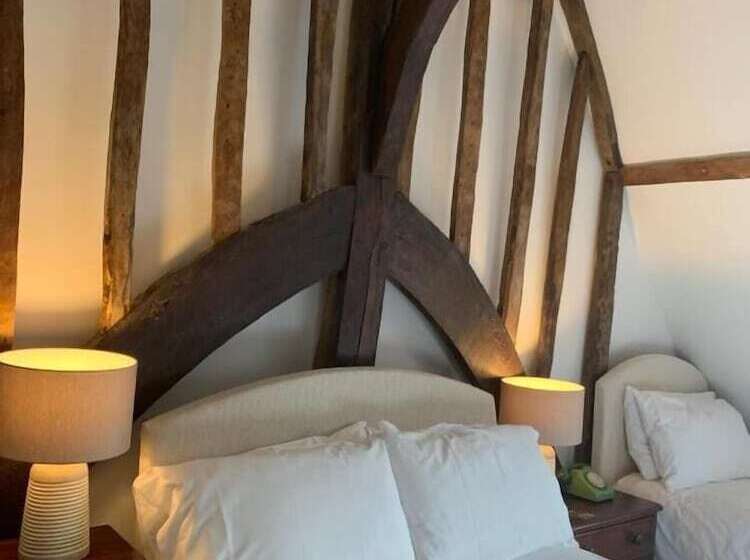 민박 The Maidens Chambers