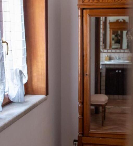 مبيت وإفطار Villa Cipriano