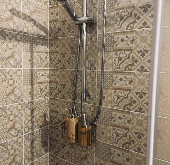 مبيت وإفطار Villa Cipriano