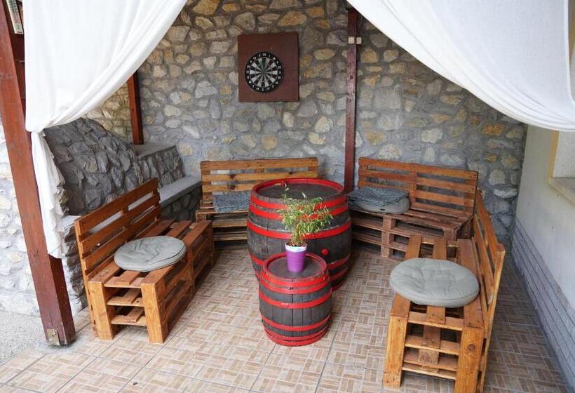 مبيت وإفطار Zöld Sziget Wellness