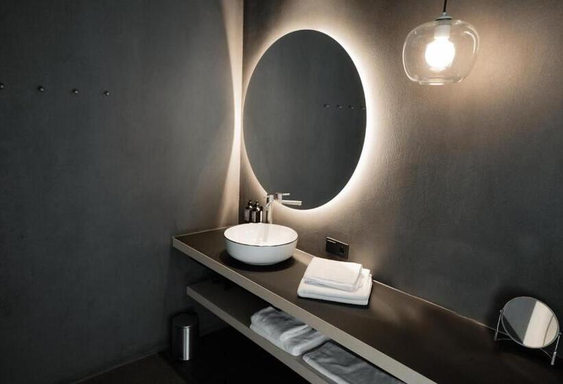 ホテル Amrai Suites