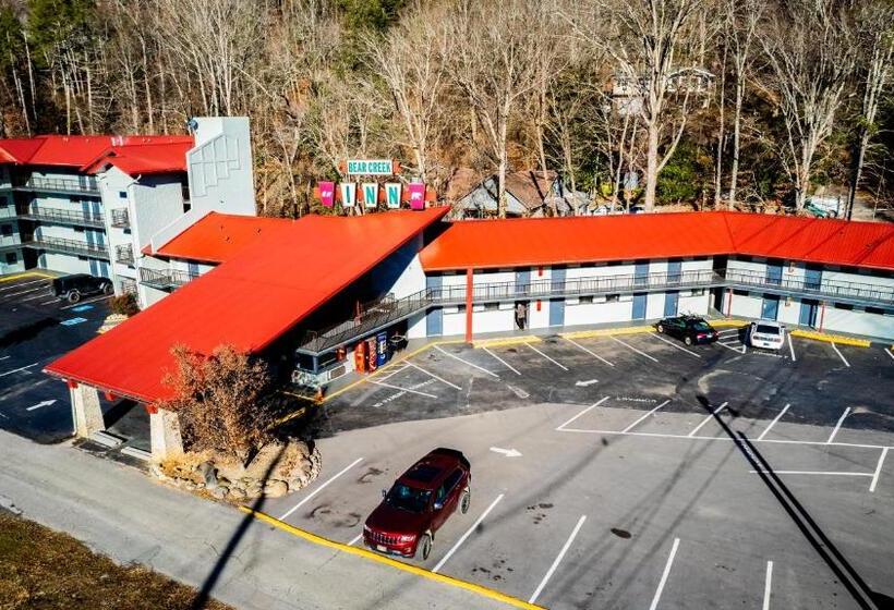 ホテル Bear Creek Inn Gatlinburg, Tn