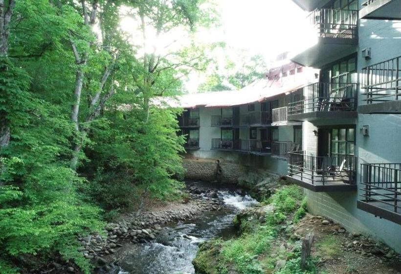 ホテル Bear Creek Inn Gatlinburg, Tn