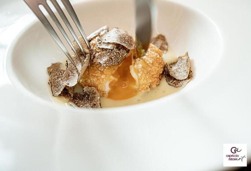 호텔 Capriccio Art