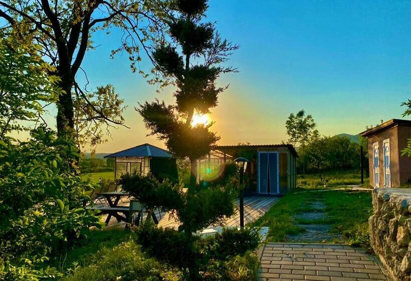 בית מלון כפרי Chateau Vincze