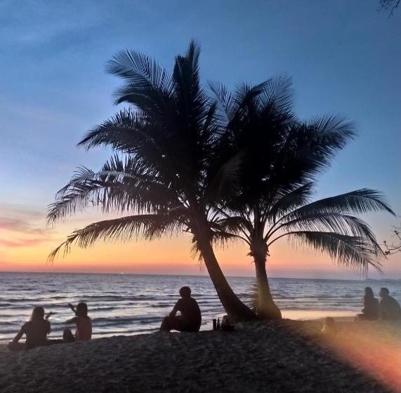 בית מלון כפרי Kuba Bungalows