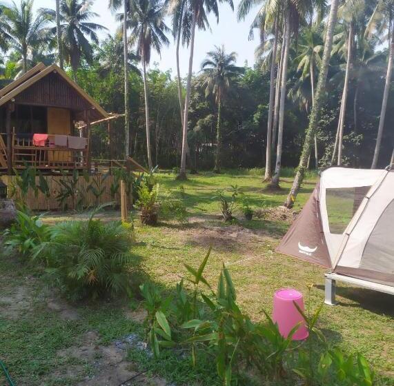 בית מלון כפרי Kuba Bungalows