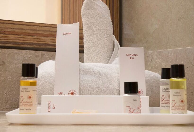 בית מלון כפרי Landmark