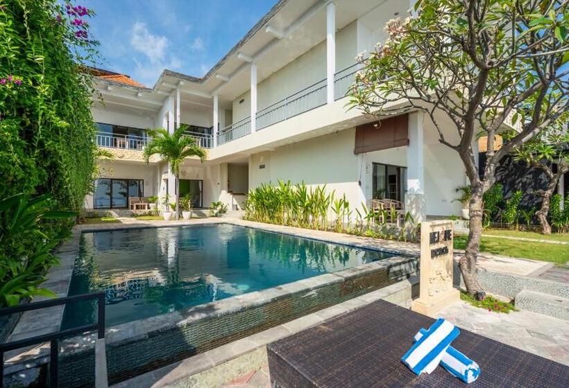 בית מלון כפרי Mejore Beach