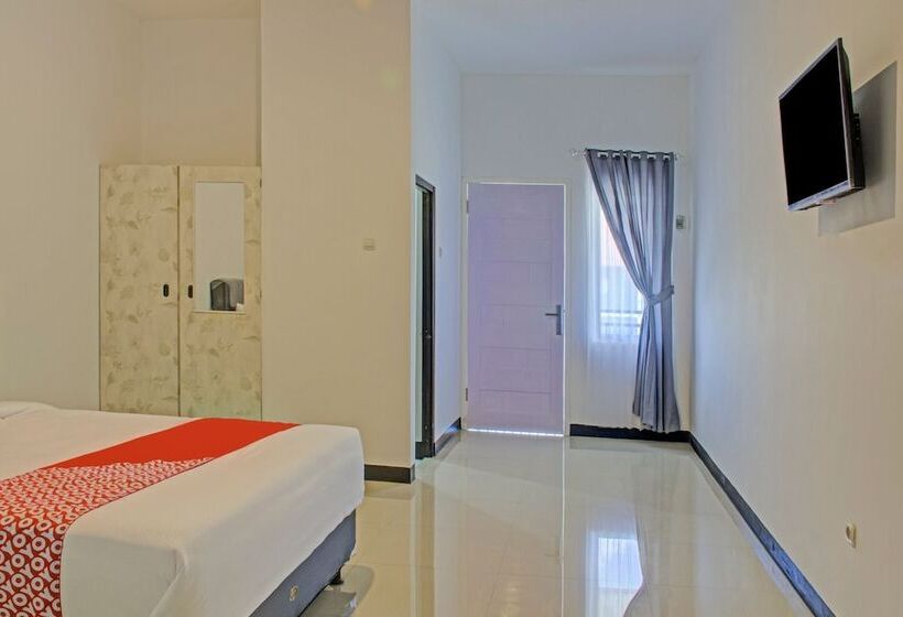 هتل Oyo 3841 Wisma 25