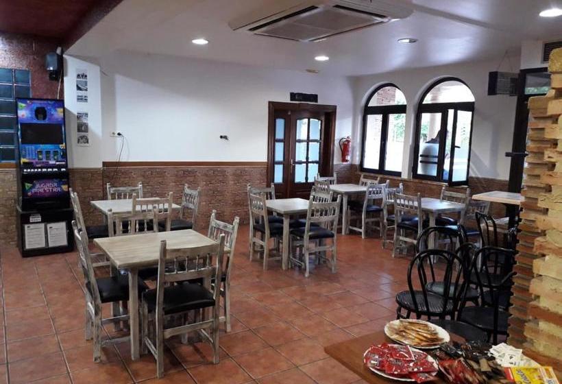 Отель Restaurante La Barca