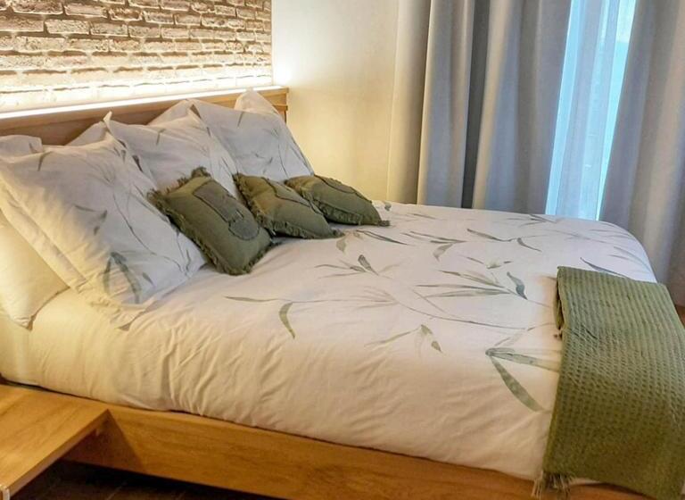 هتل Restaurante Casa Luisa