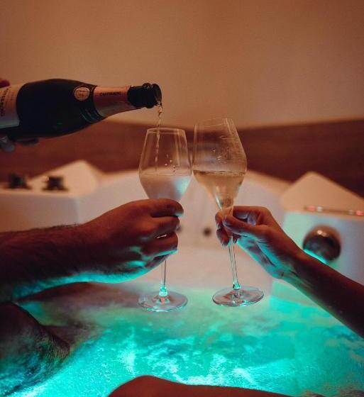 هتل Restaurante Casa Luisa