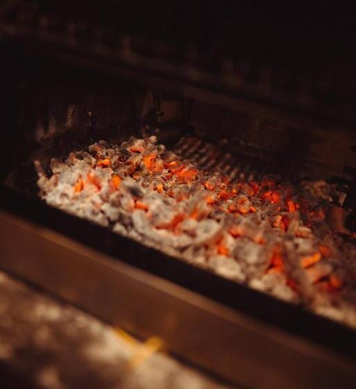 هتل Restaurante Casa Luisa