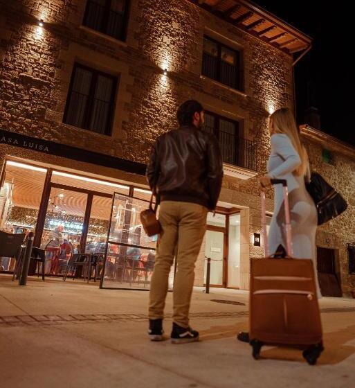 هتل Restaurante Casa Luisa