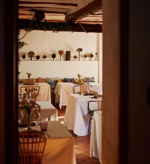 Сельский отель Vilasira