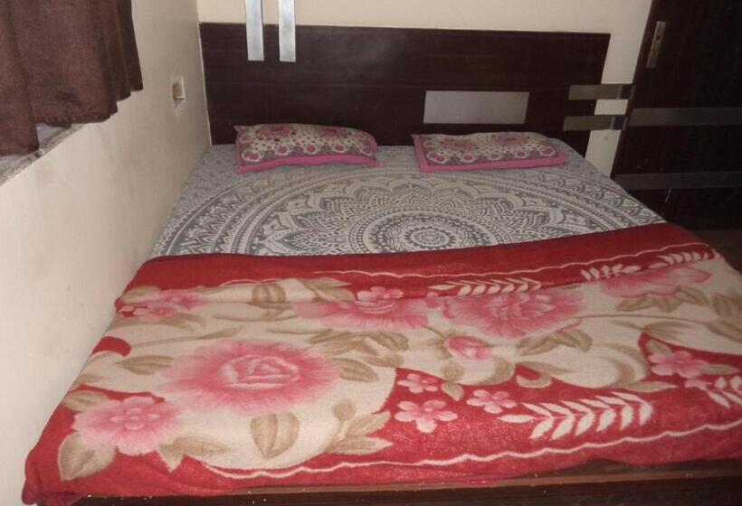 فندق Sai Kripa