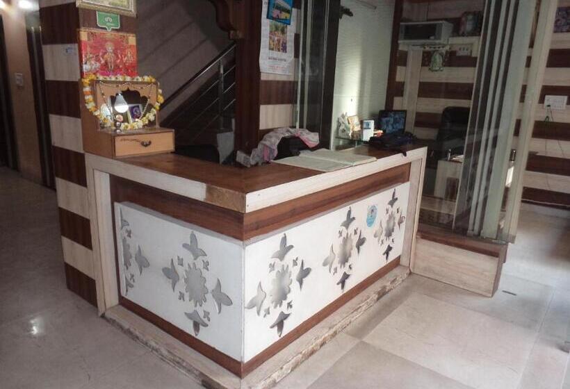 فندق Sai Kripa