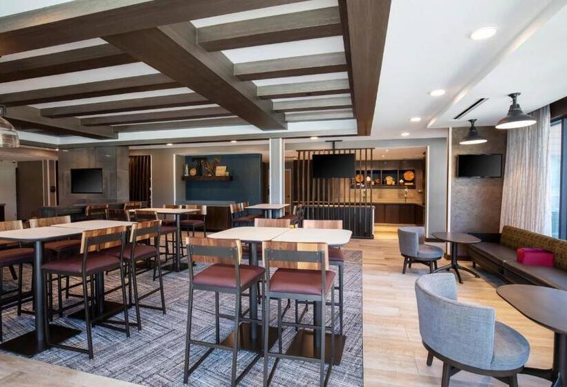 בית מלון כפרי Springhill Suites By Marriott Truckee