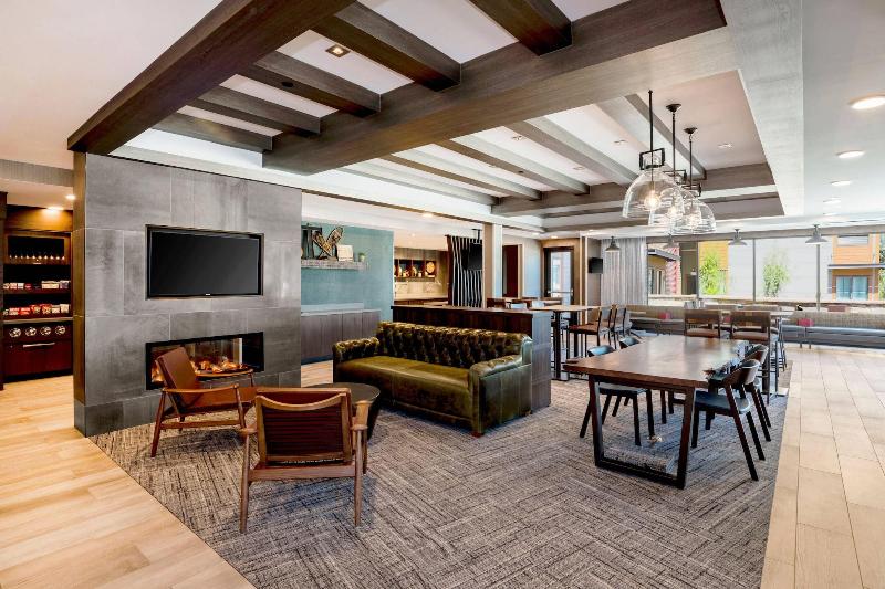 בית מלון כפרי Springhill Suites By Marriott Truckee