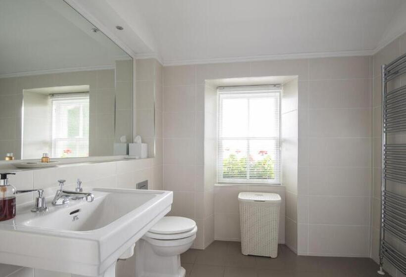 בית מלון כפרי The Redgarth