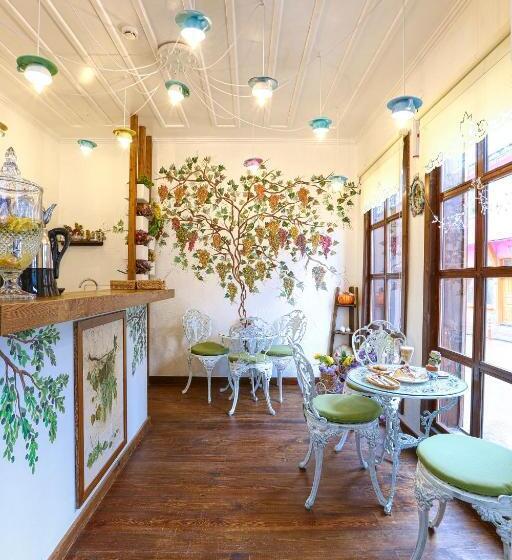 בית מלון כפרי Trilye Bay C Konak