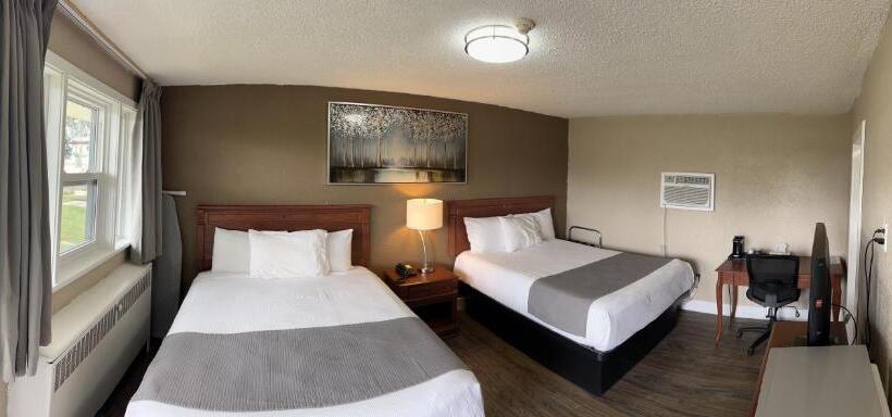 モーテル Champlain Motor Inn